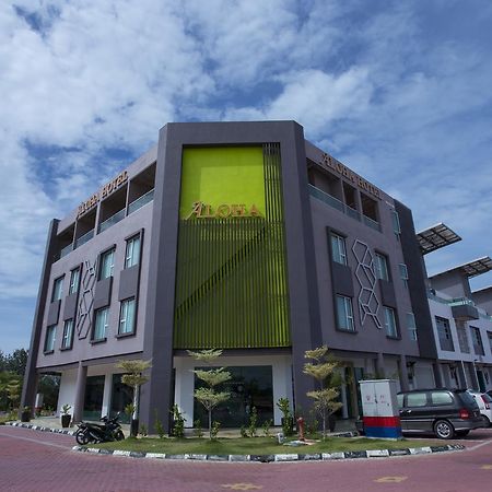 Aloha Hotel SDN BHD Pontian Kecil Buitenkant foto